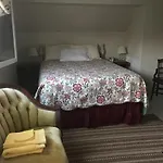 Apple Country Inn
