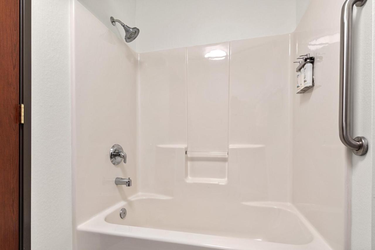 Hotel Express By Ihg Wenatchee
