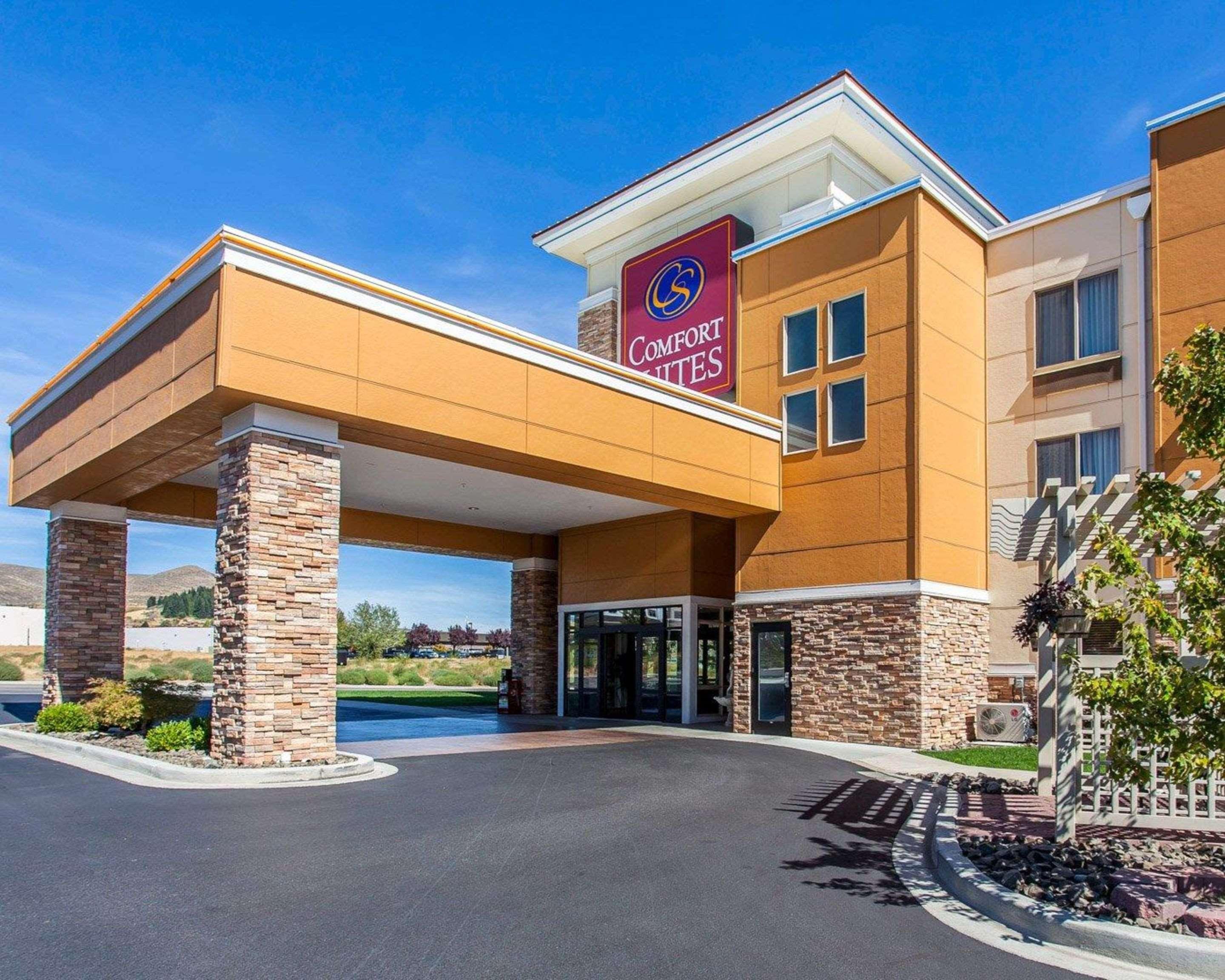 Comfort Gateway Hotel