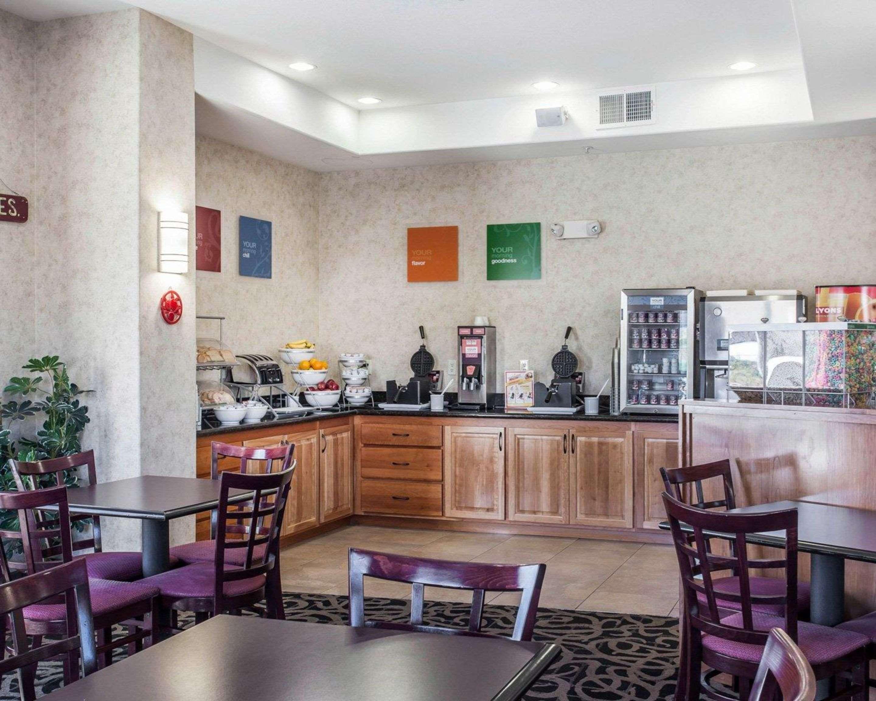 Comfort Gateway Hotel