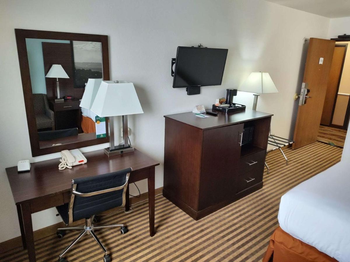 Inn Quality Wenatchee-leavenworth 2*