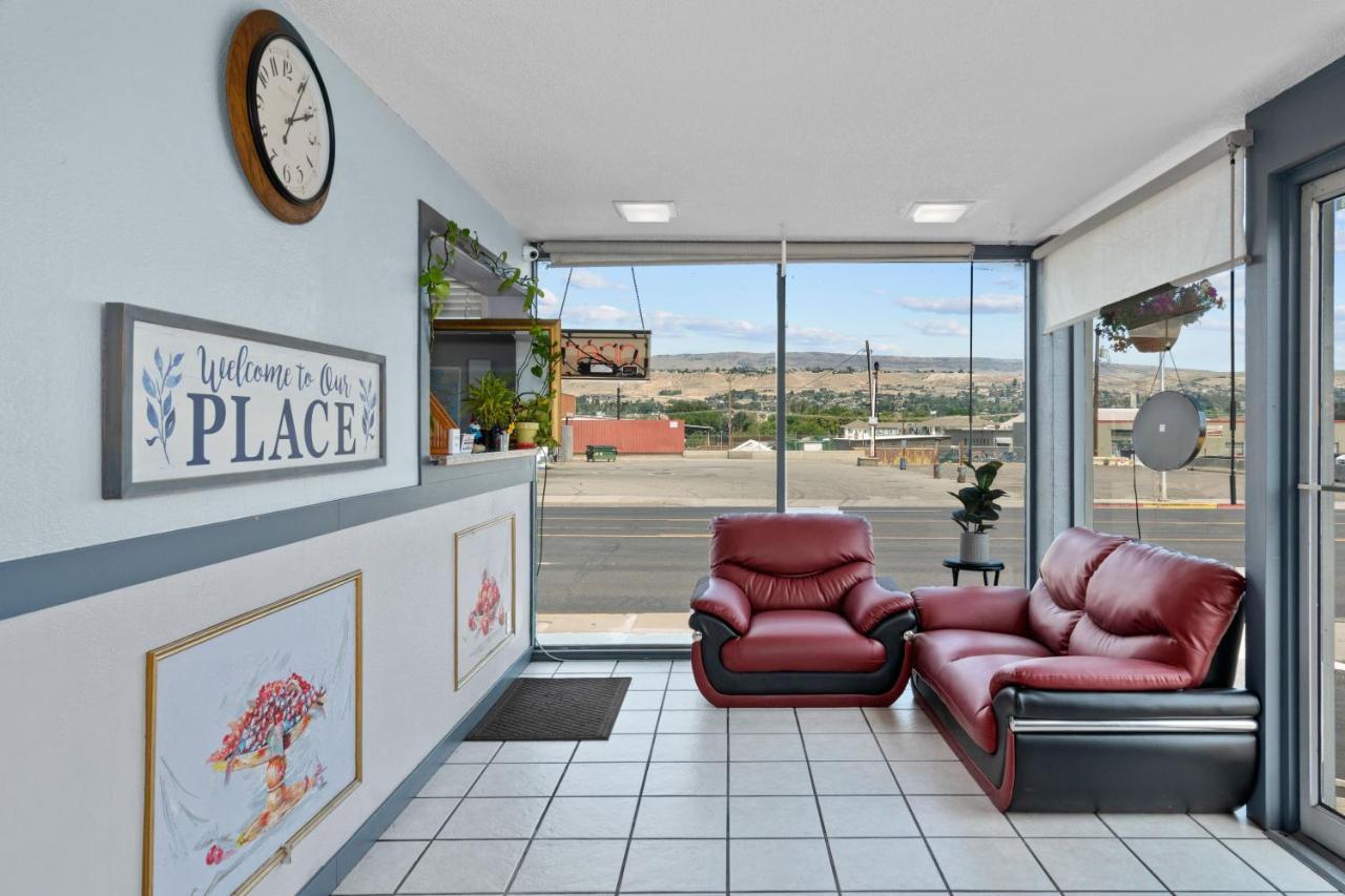 Holiday Lodge Wenatchee