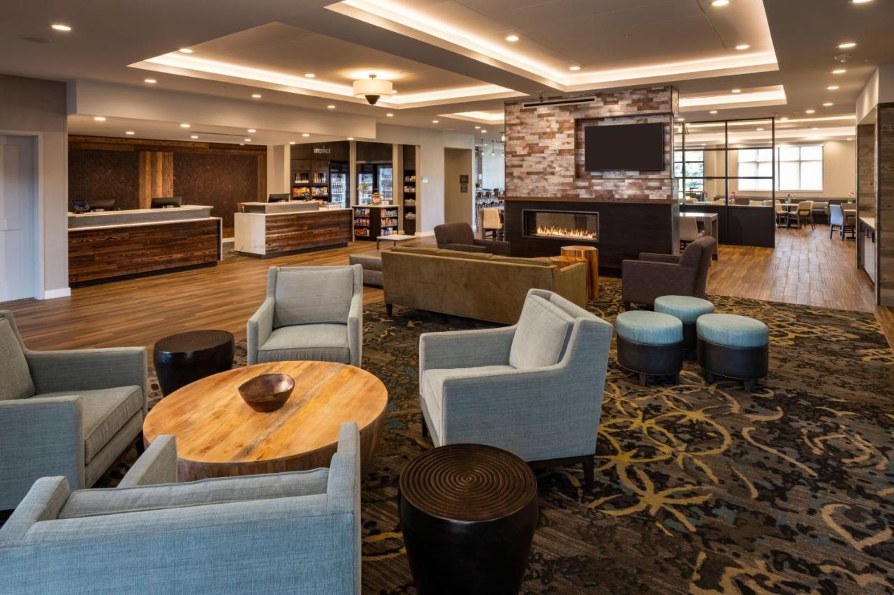 Hotel By Marriott