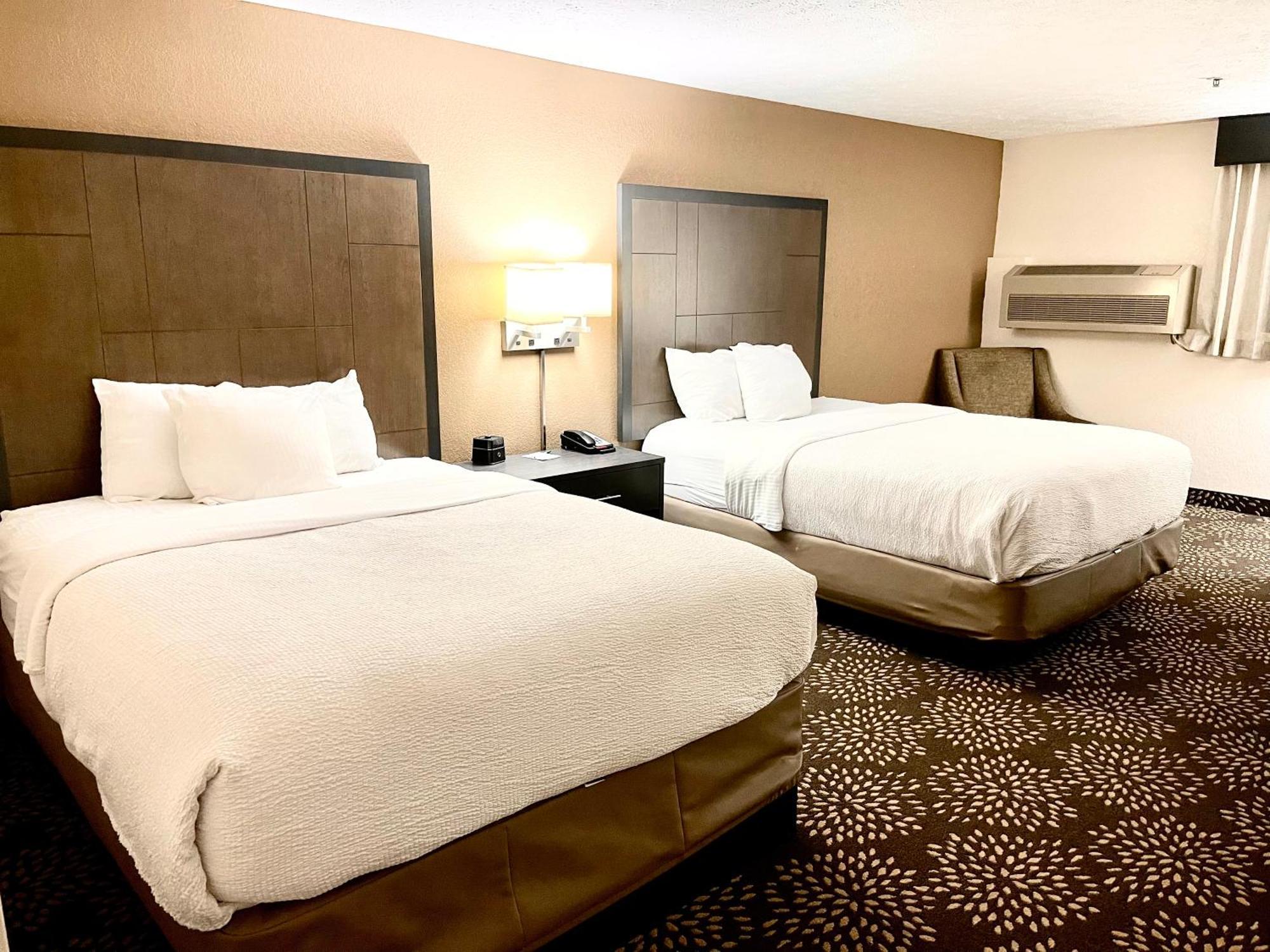 Wenatchee Inn 3*