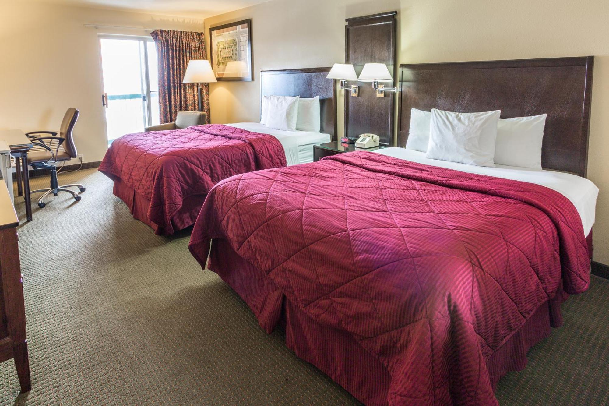 Hotel Cedars