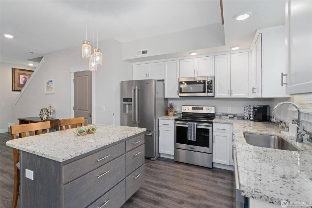 Apartment New Town House - Heart Of Wenatchee