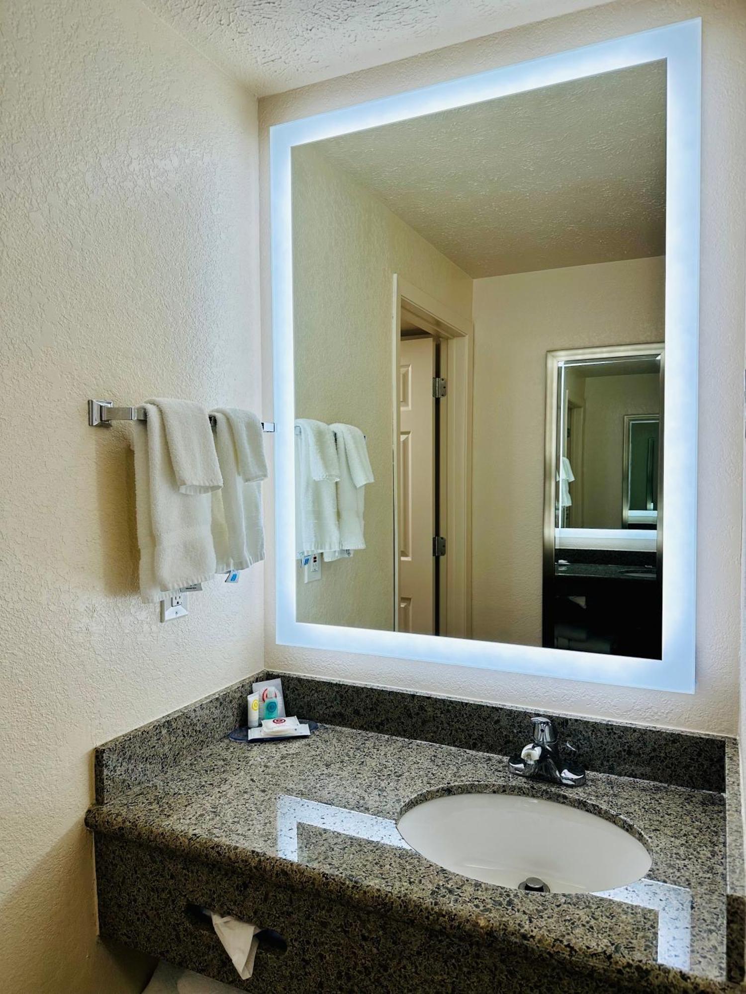 Hotel Wenatchee Inn