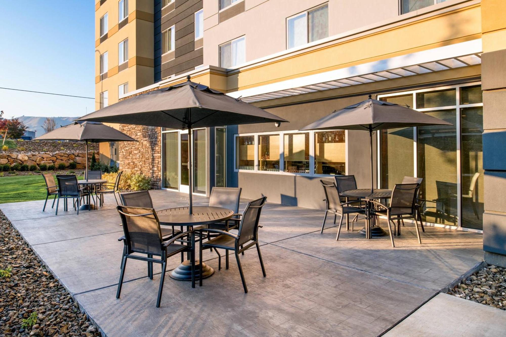 Fairfield & By Marriott