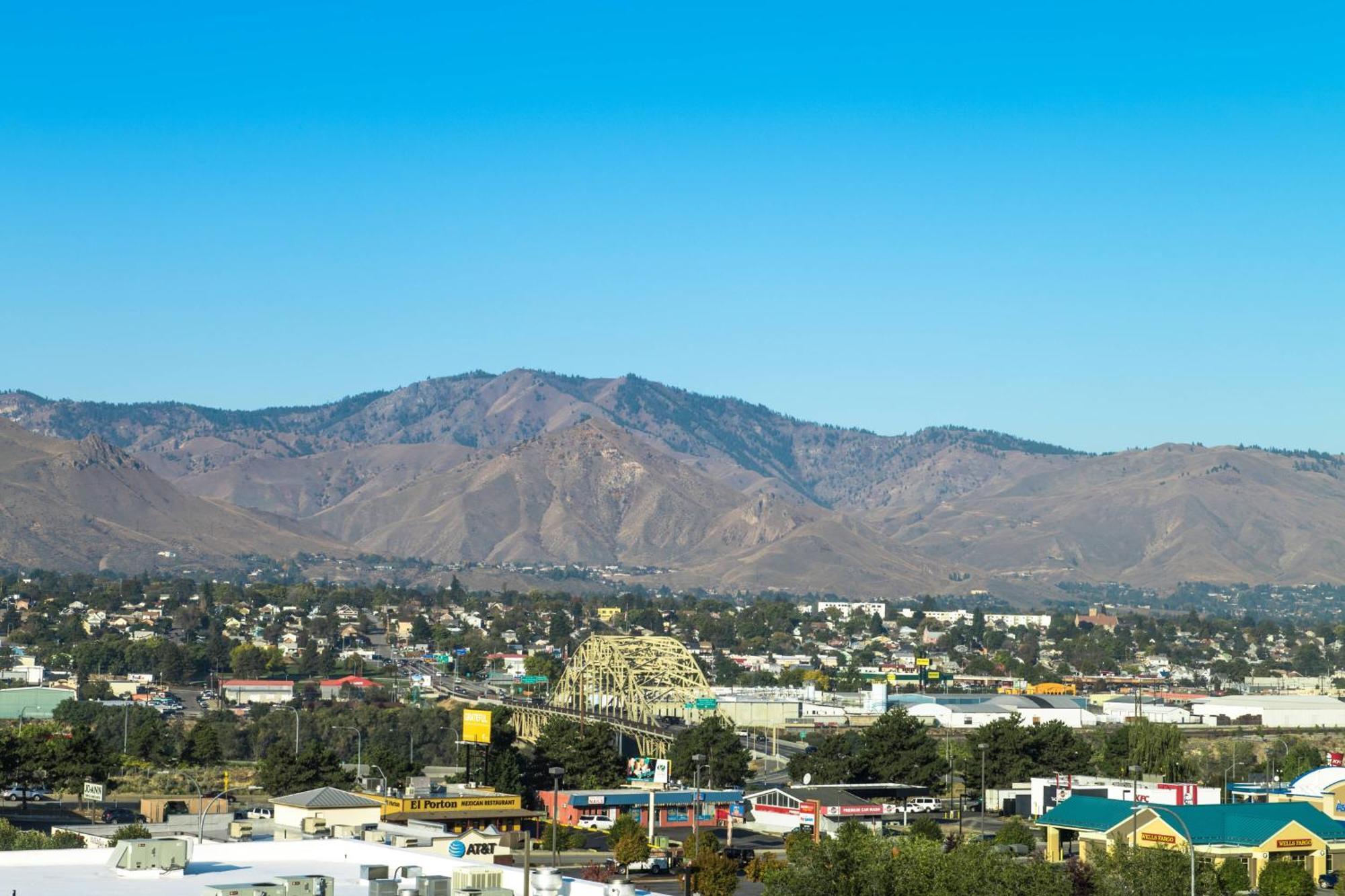 Hotel Fairfield & By Marriott Wenatchee
