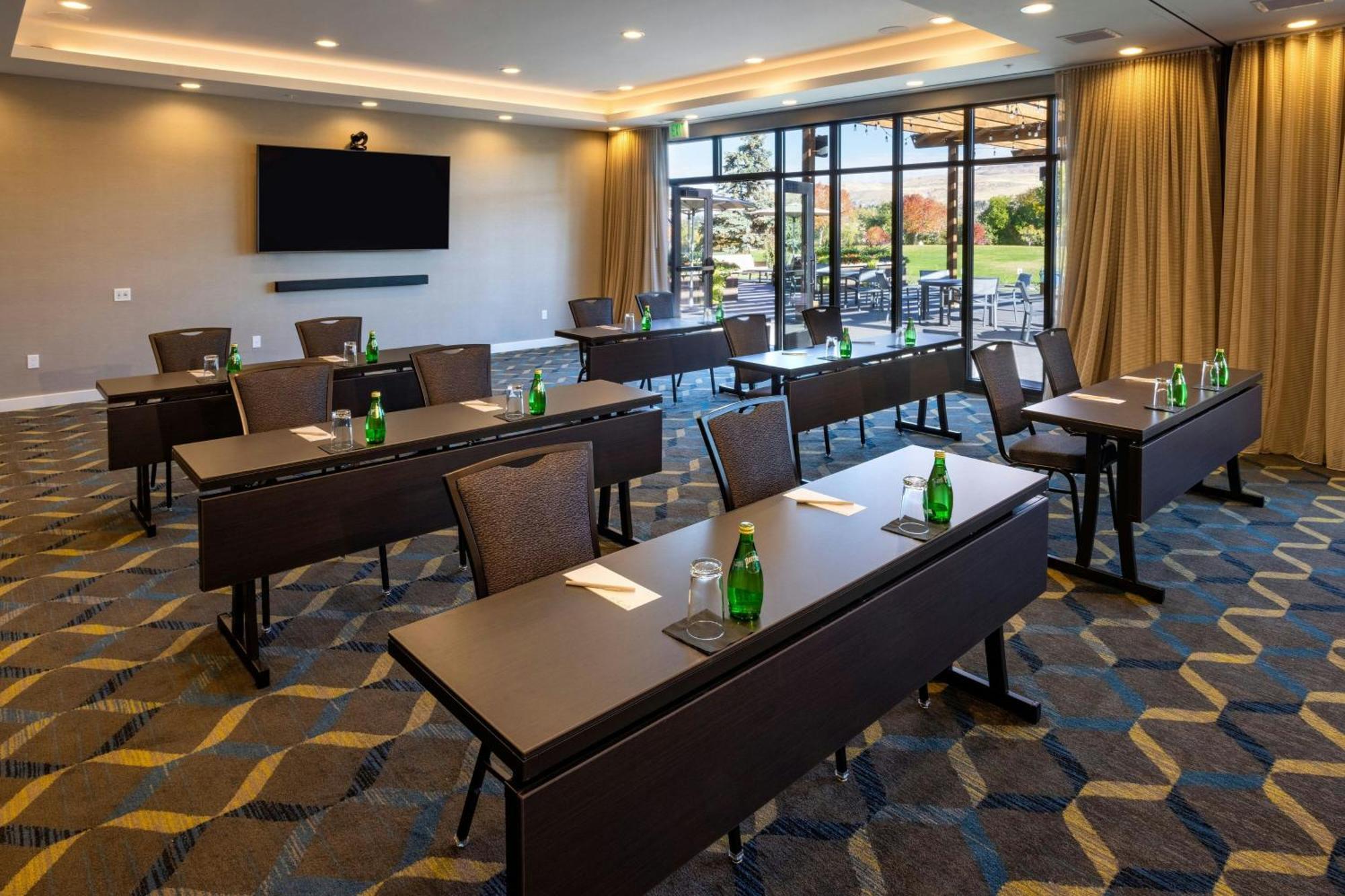 By Marriott Hotel 3*