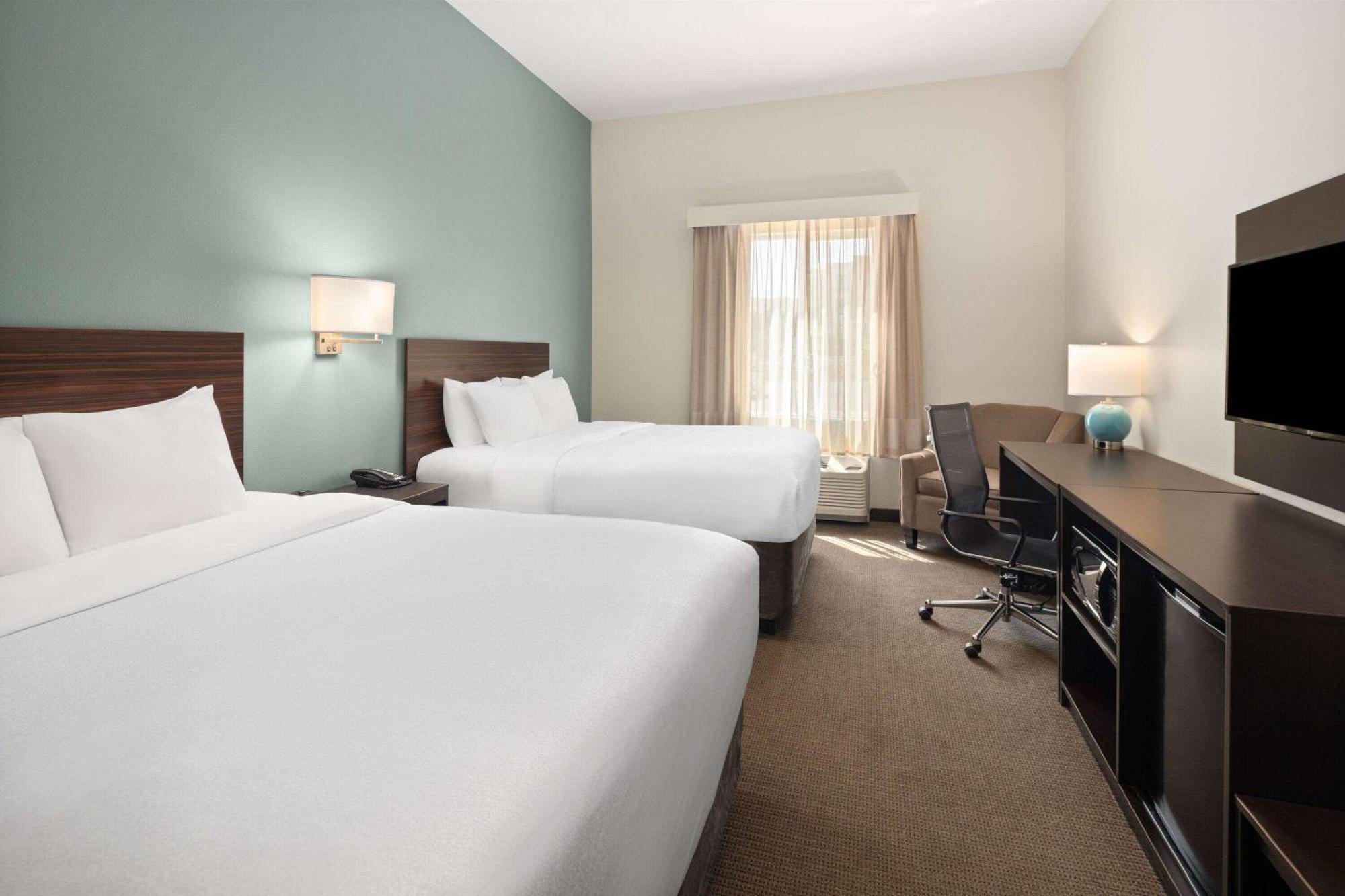 La Quinta & By Wyndham Hotel Wenatchee