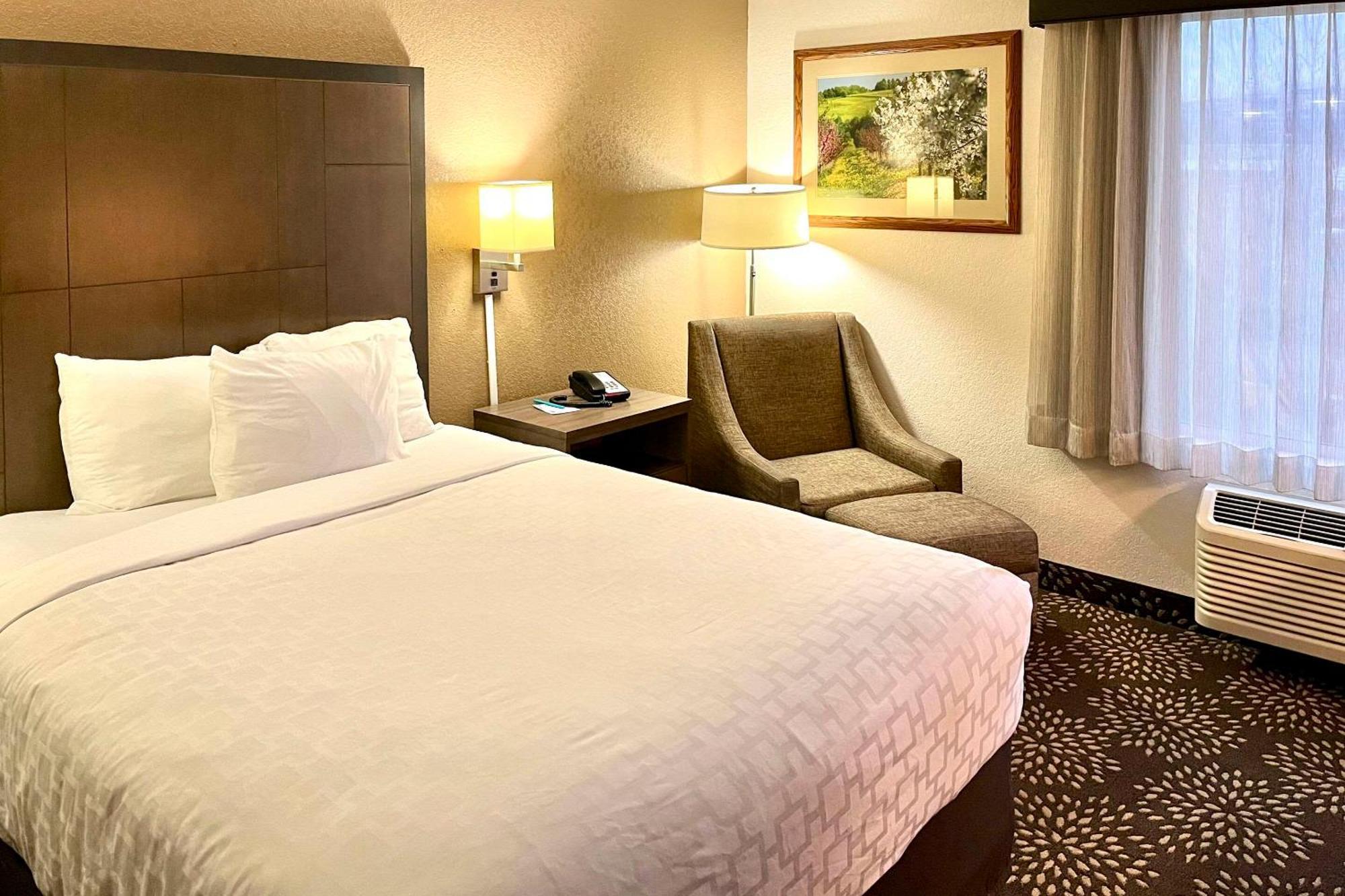 Wenatchee Inn Hotel 3*