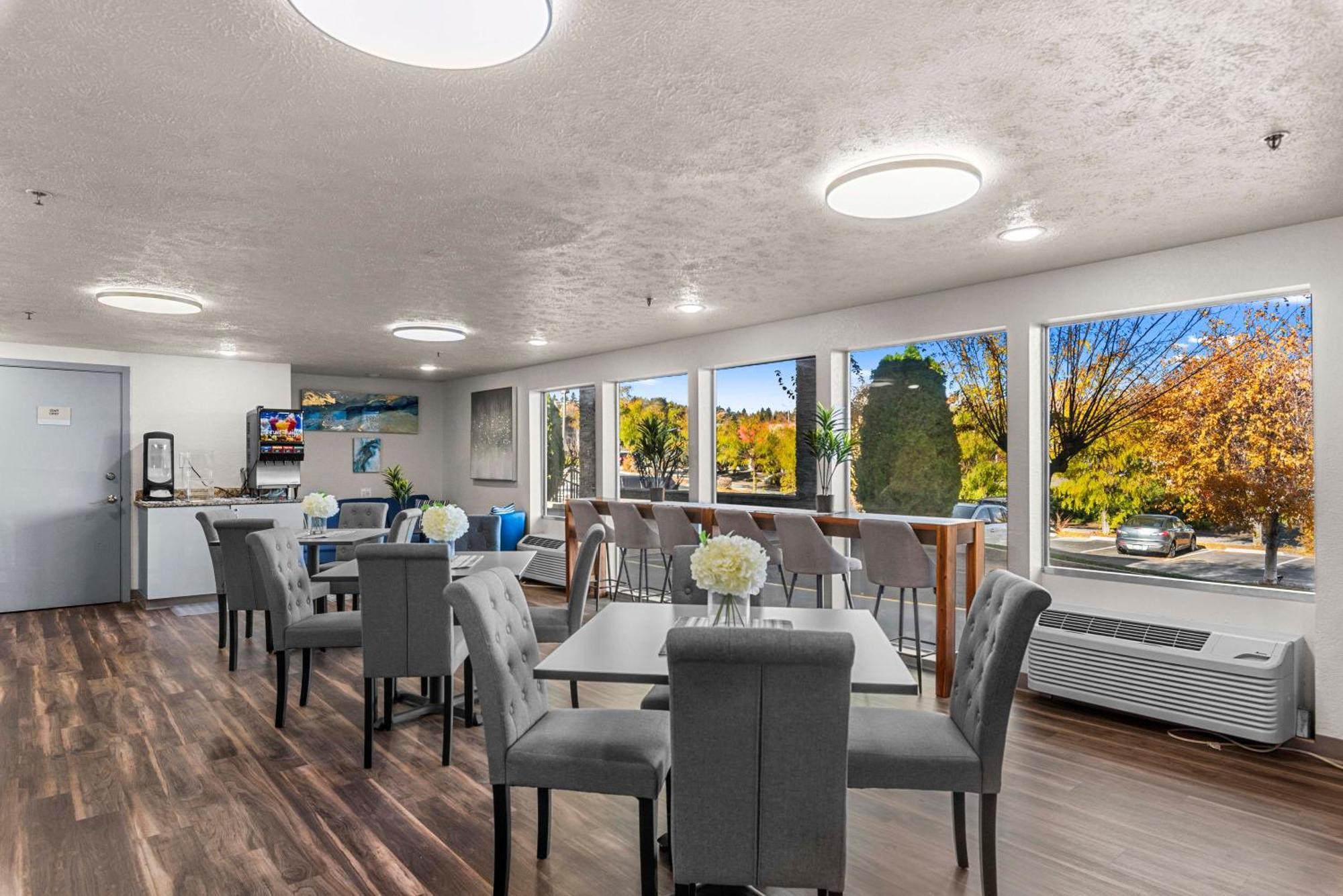 Wenatchee Inn Hotel