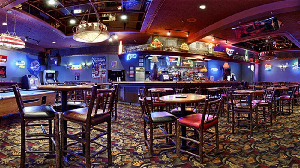 Red Lion Center Hotel 3*