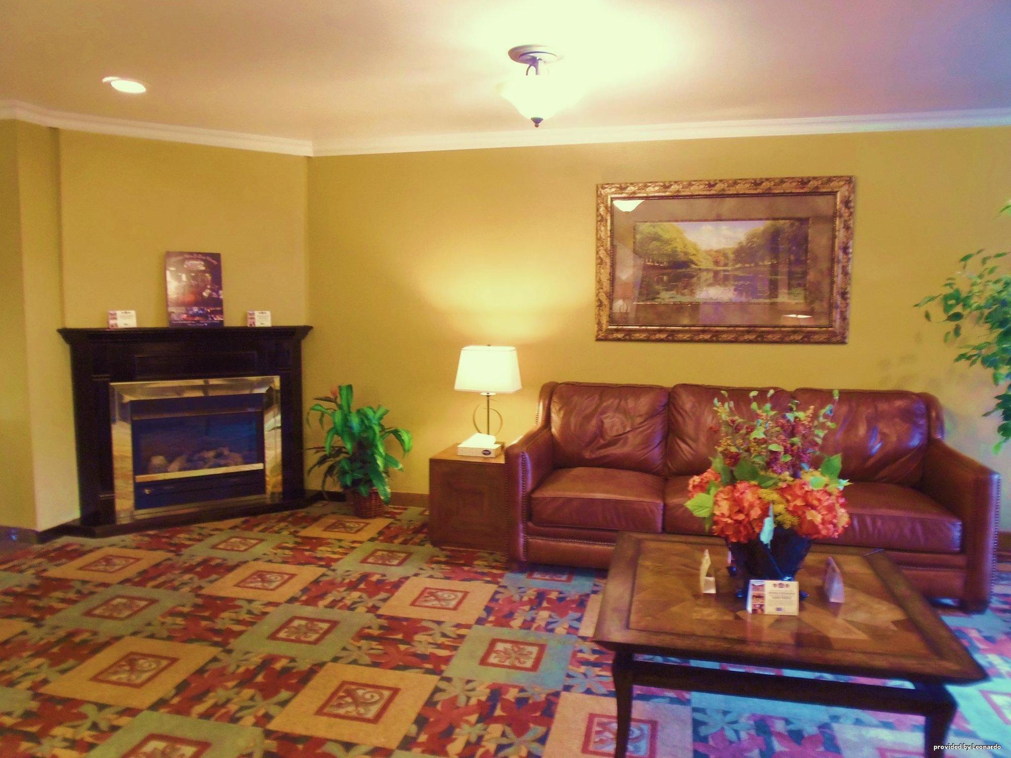 Western Chieftain Hotel