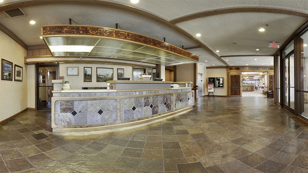 Red Lion Center Hotel 3*