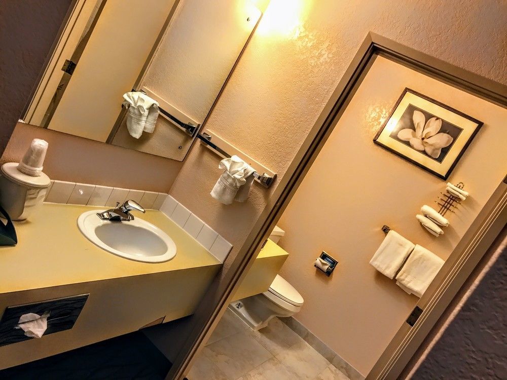 Hotel Surestay By Western 3*