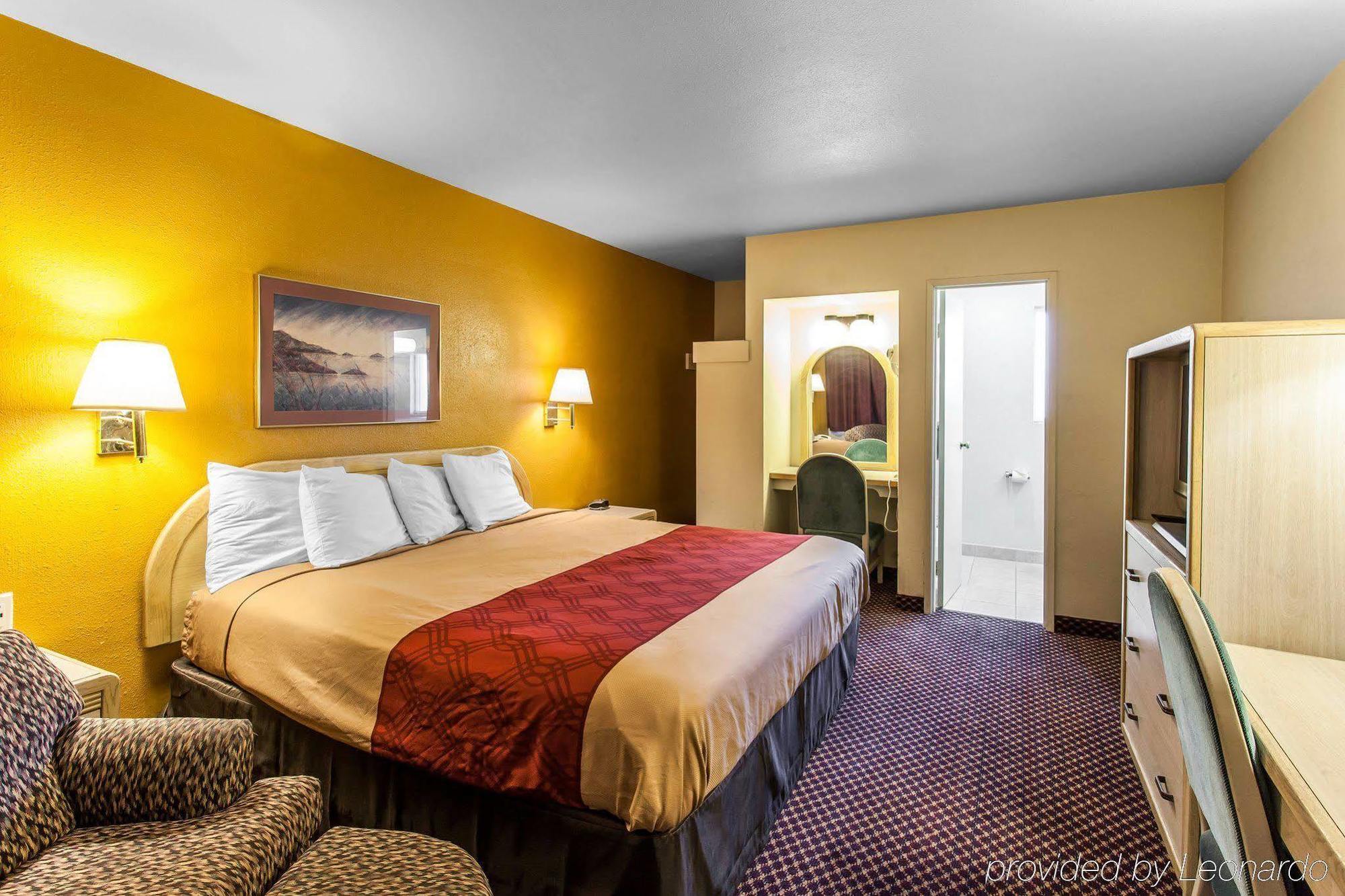 Rodeway Hotel