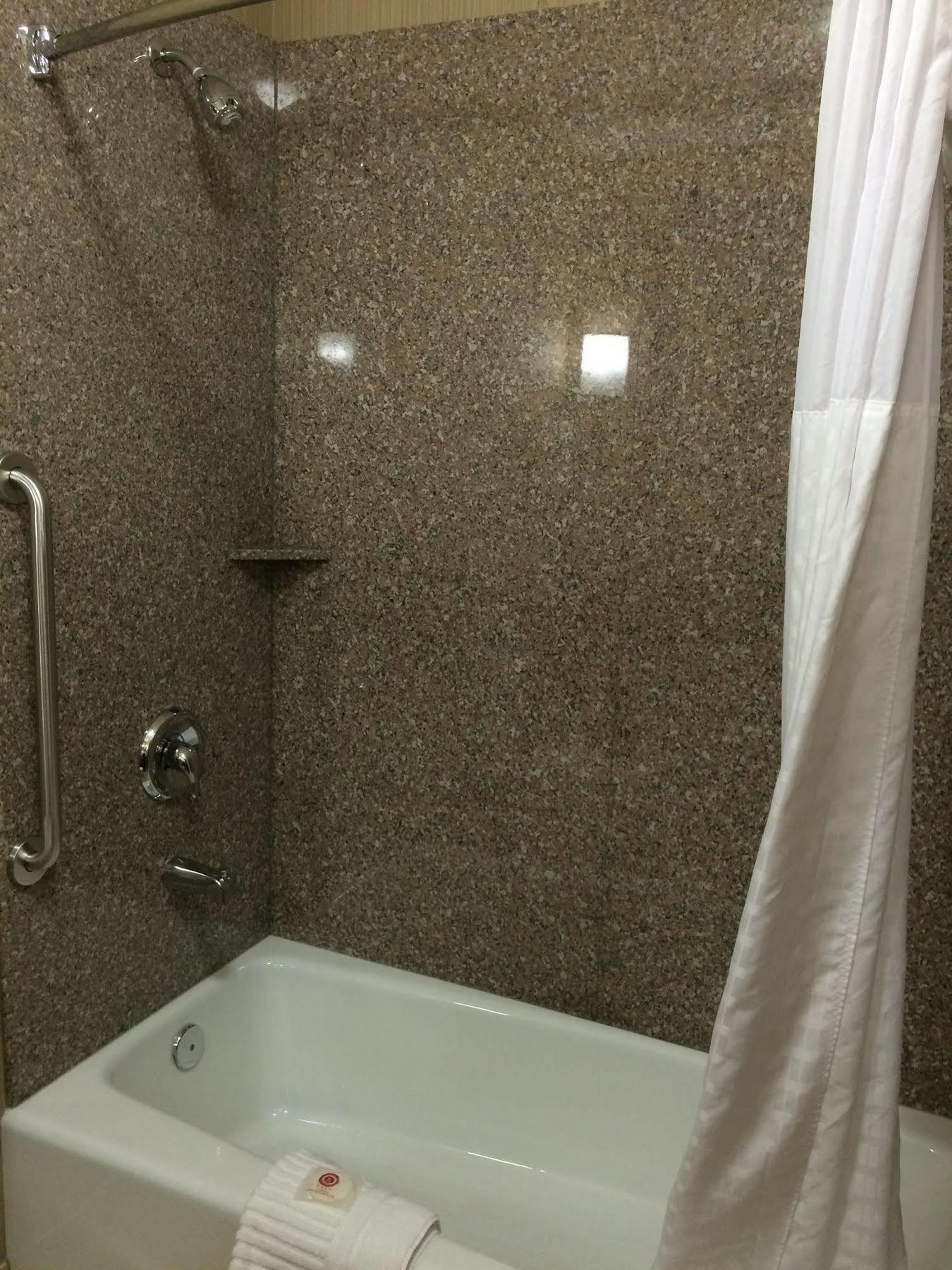 Comfort Gateway Hotel 3*