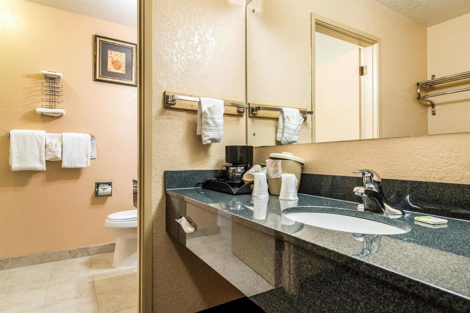 Surestay By Western 3*