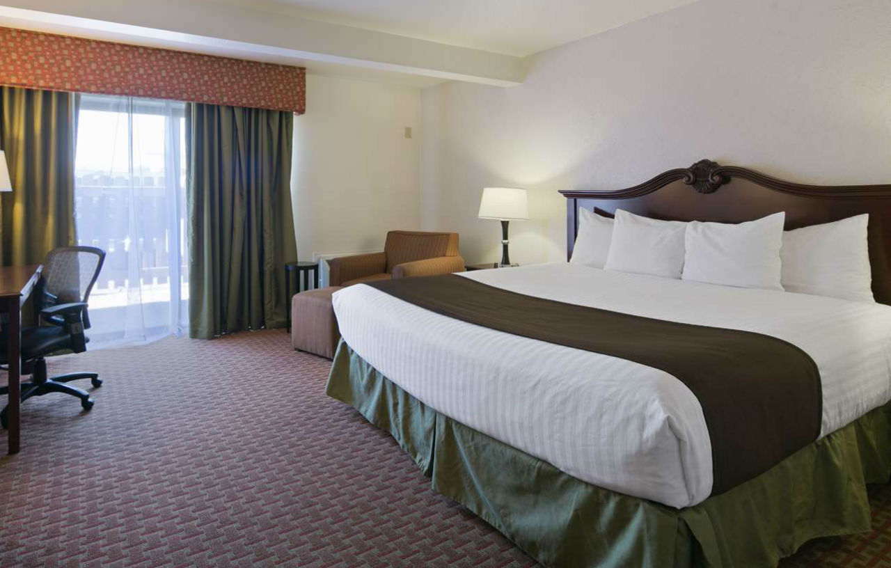 Western Chieftain Hotel