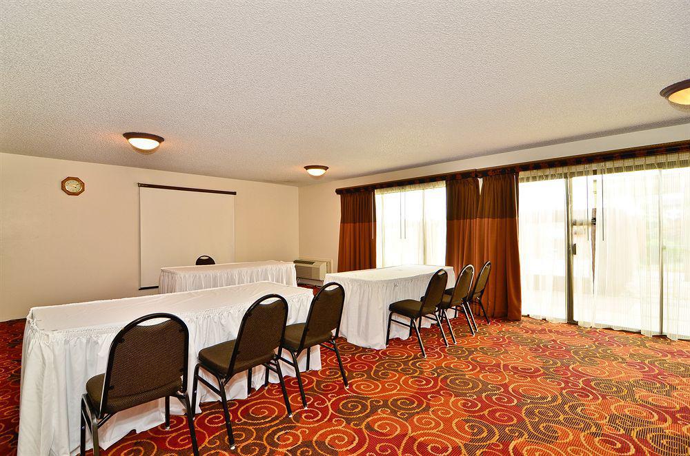 Hotel Western Chieftain 3*