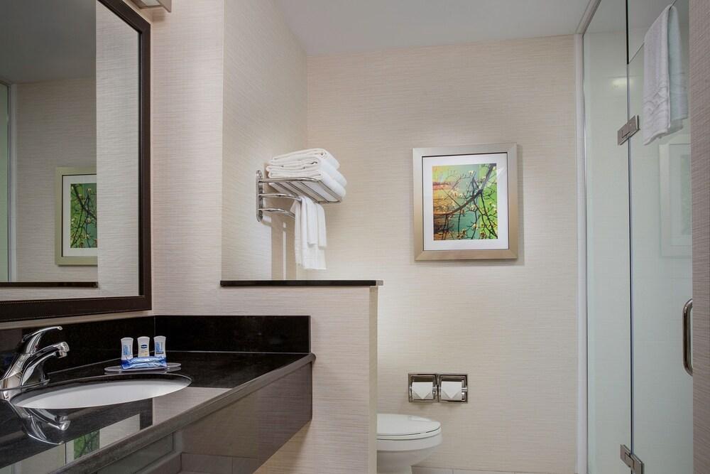 Hotel Fairfield & By Marriott