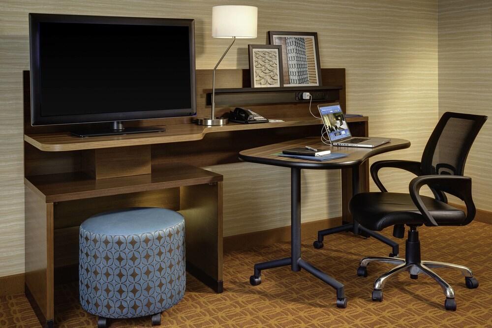 Fairfield & By Marriott Hotel Wenatchee