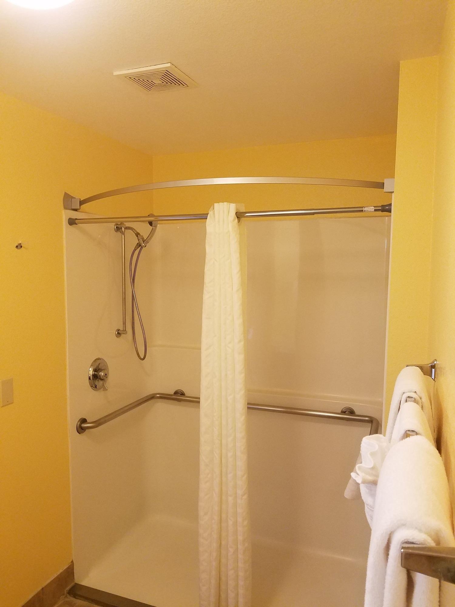 Travelodge By Wyndham Motel