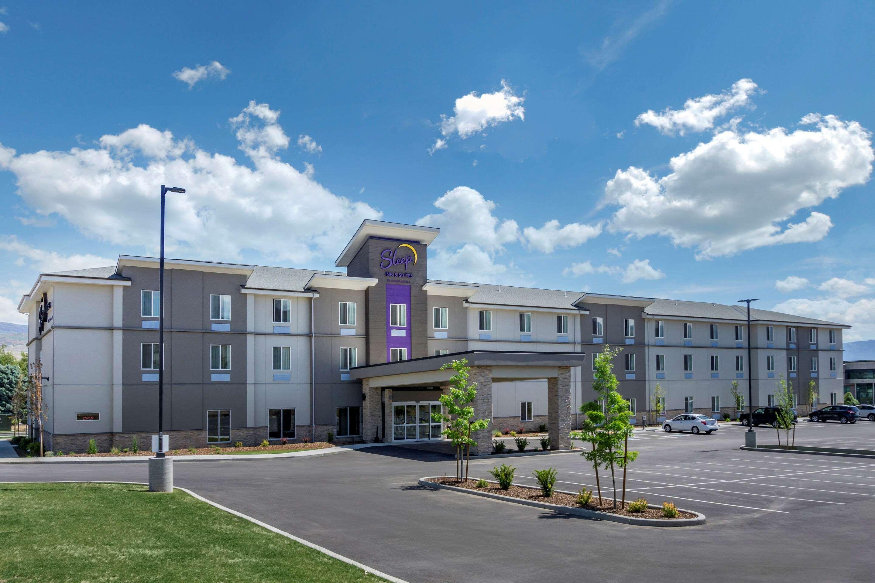 Sleep & Wenatchee-leavenworth Hotel