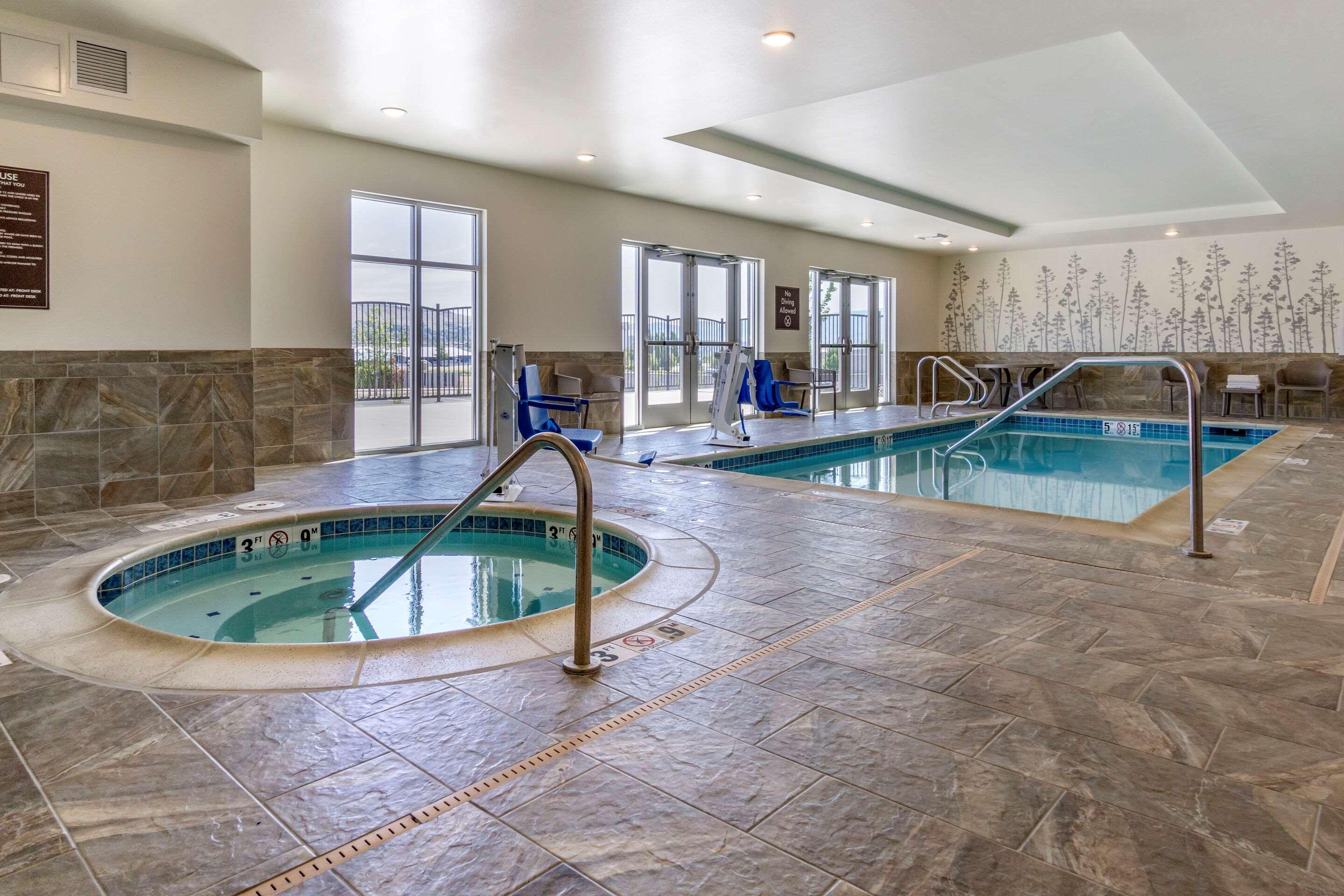 Sleep & Wenatchee-leavenworth Hotel