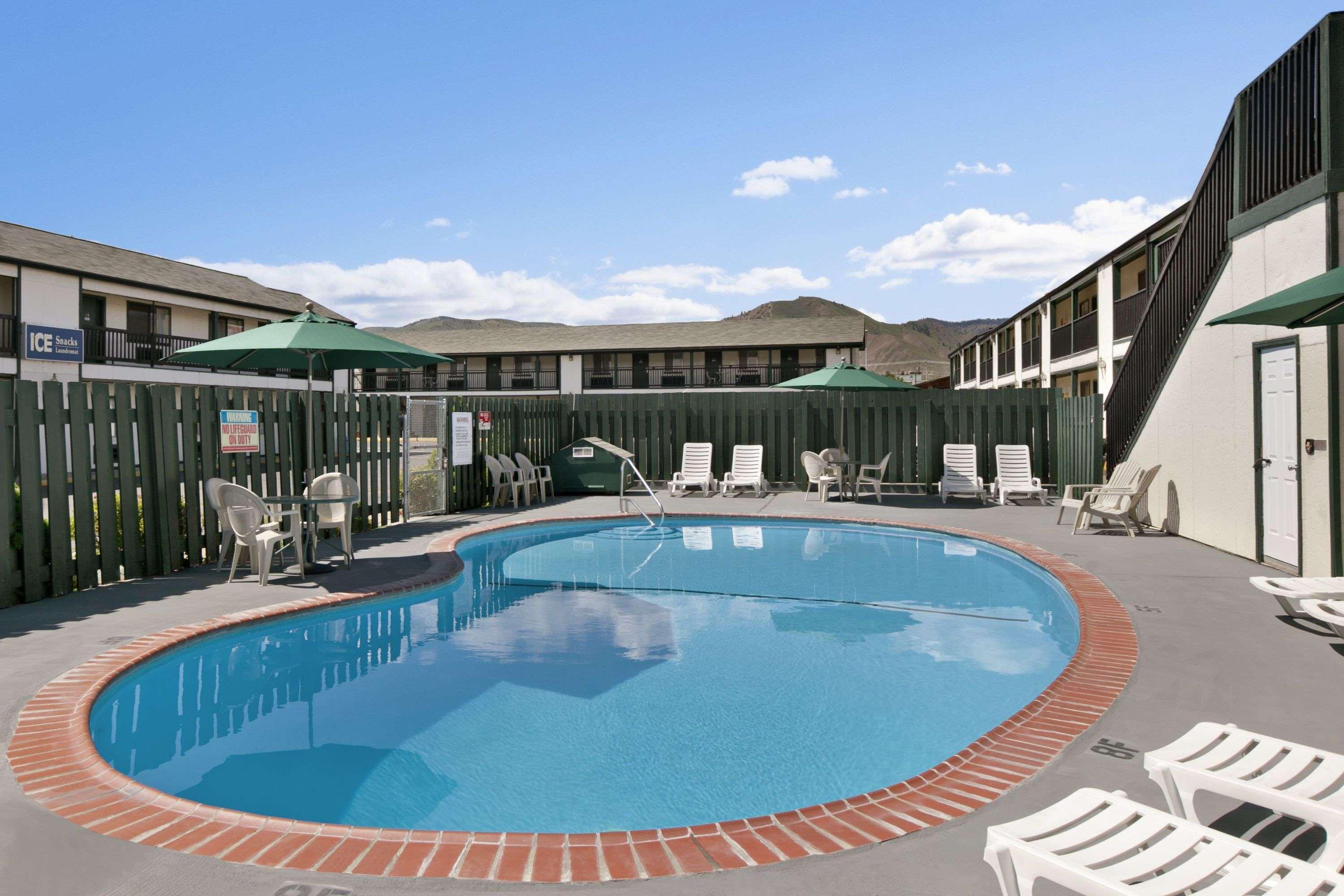 Travelodge By Wyndham Wenatchee