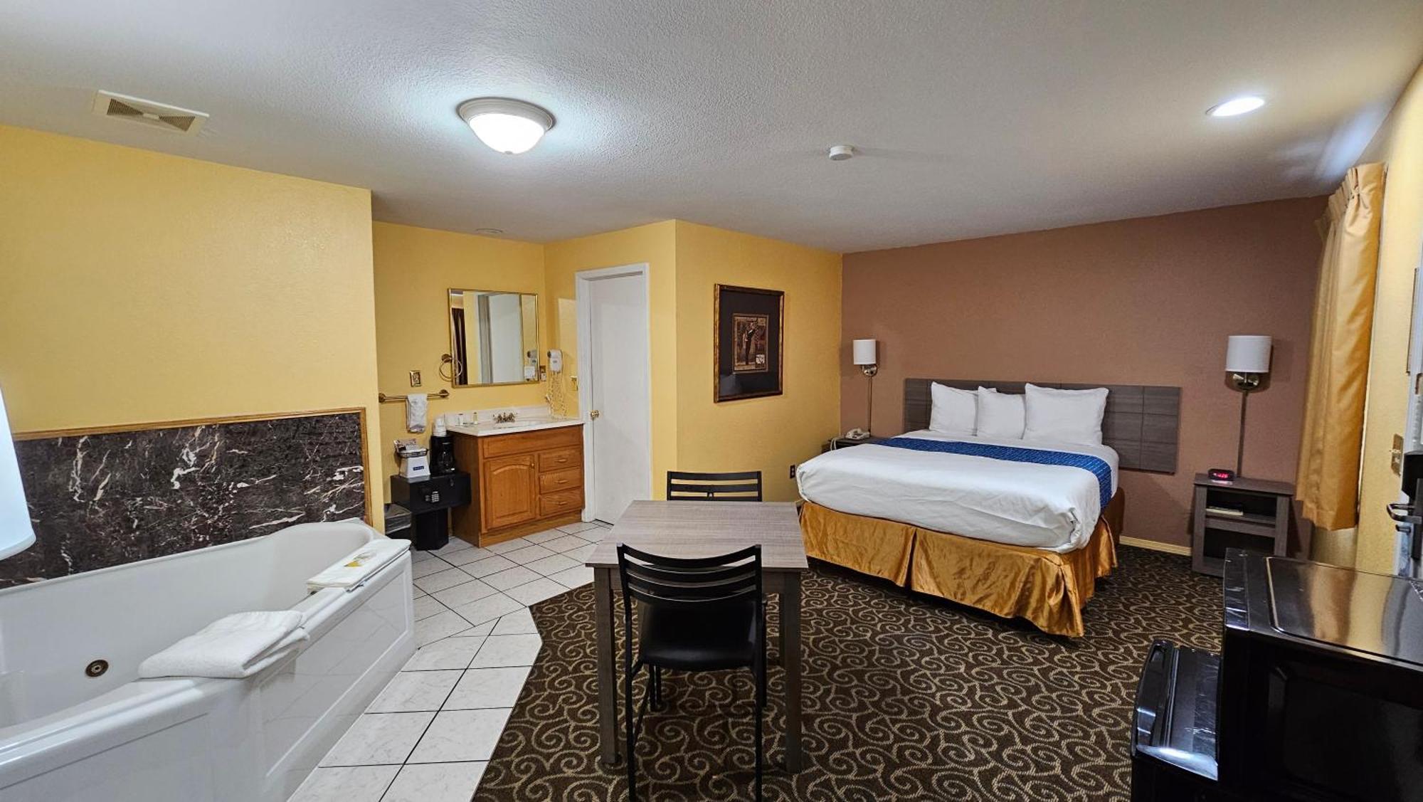 Travelodge By Wyndham Motel 2*