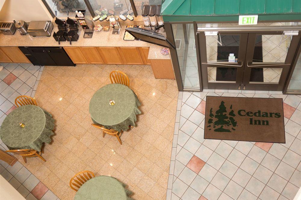 Hotel Cedars 3*